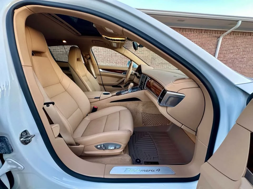 2012 Porsche 970 Panamera - Image 16 of 20