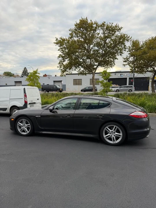2012 Porsche 970 Panamera - Image 3 of 8