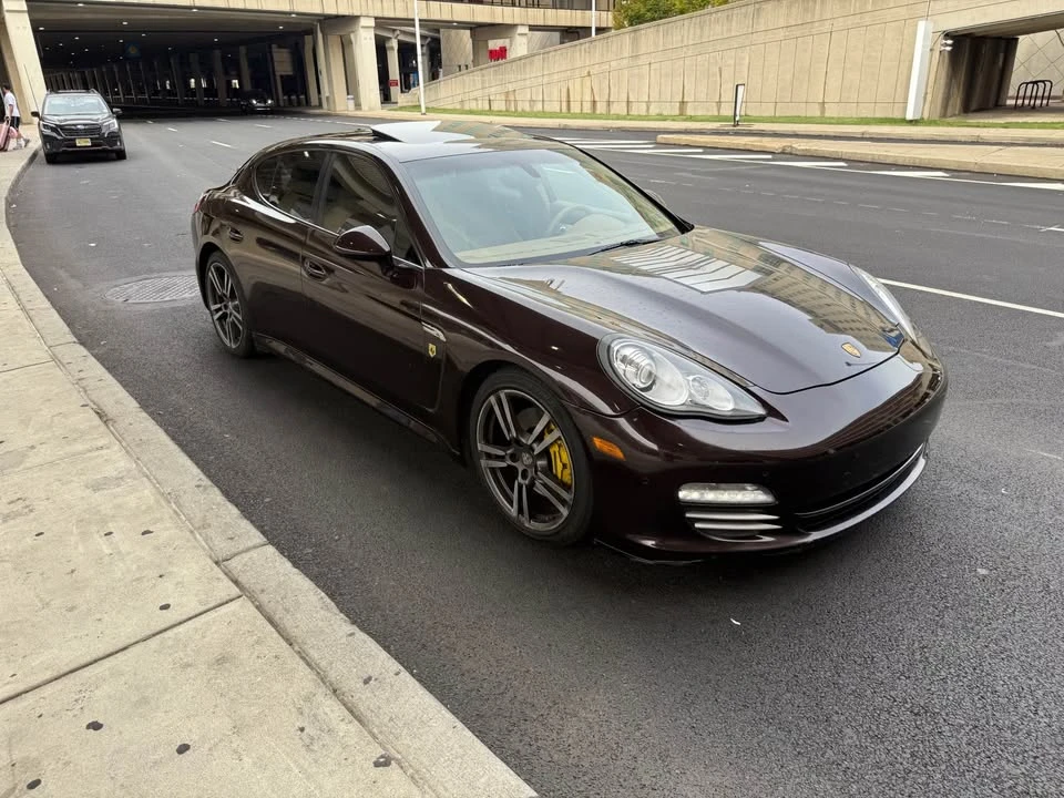 2012 Porsche 970 Panamera - Image 9 of 16