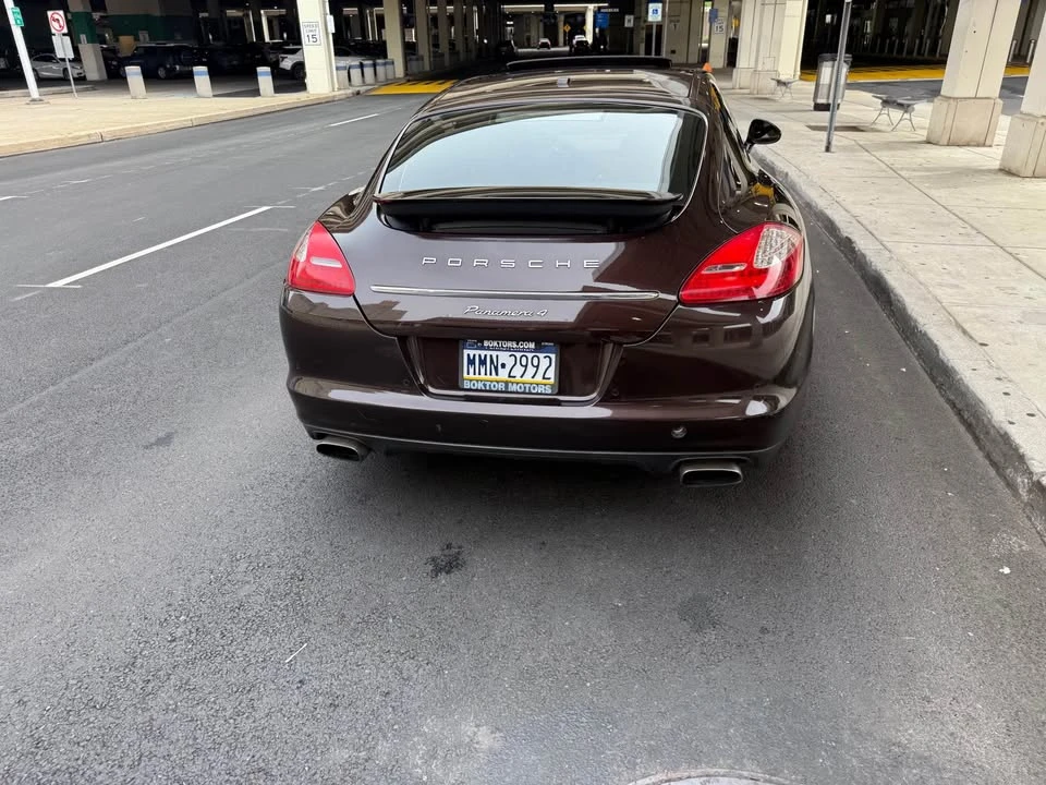 2012 Porsche 970 Panamera - Image 11 of 16
