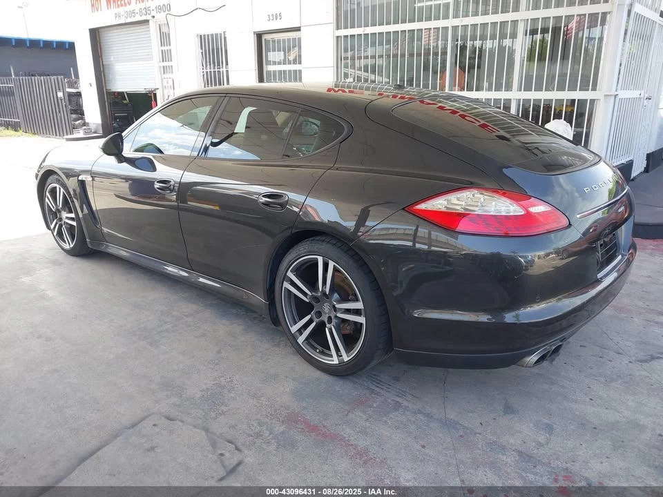 2012 Porsche 970 Panamera - Image 8 of 12