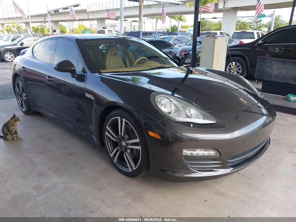 2012 Porsche 970 Panamera - Image 10 of 12