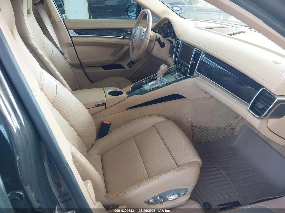 2012 Porsche 970 Panamera - Image 4 of 12