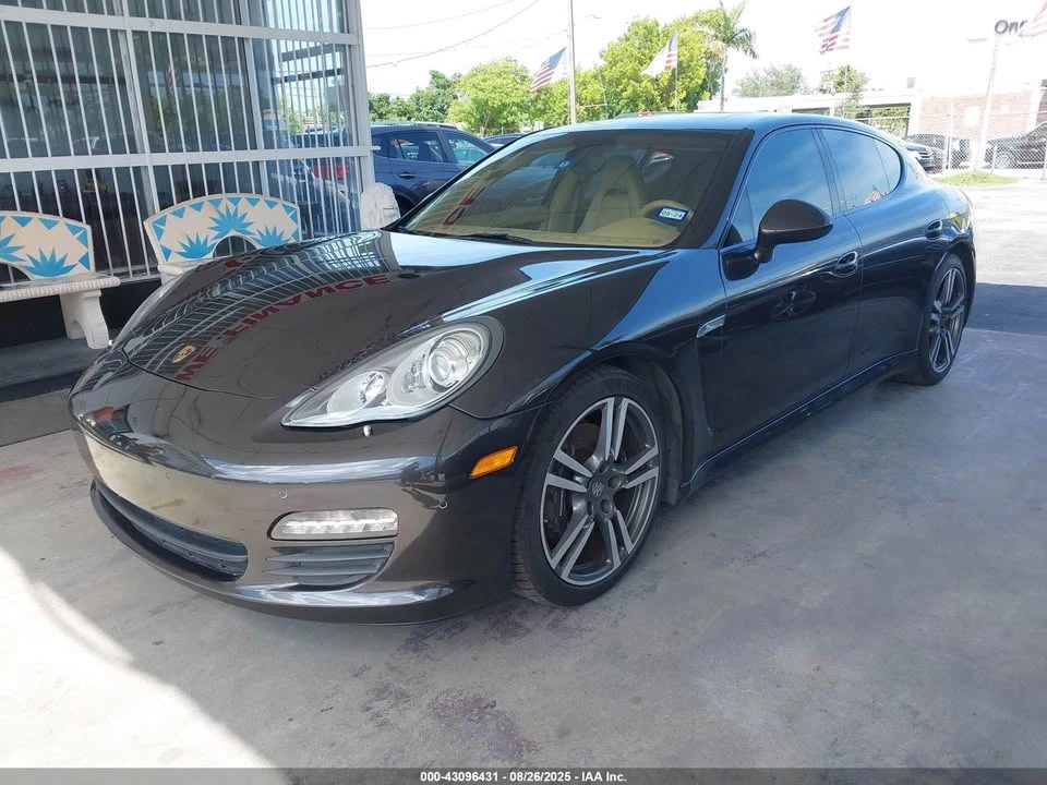 2012 Porsche 970 Panamera - Image 9 of 12