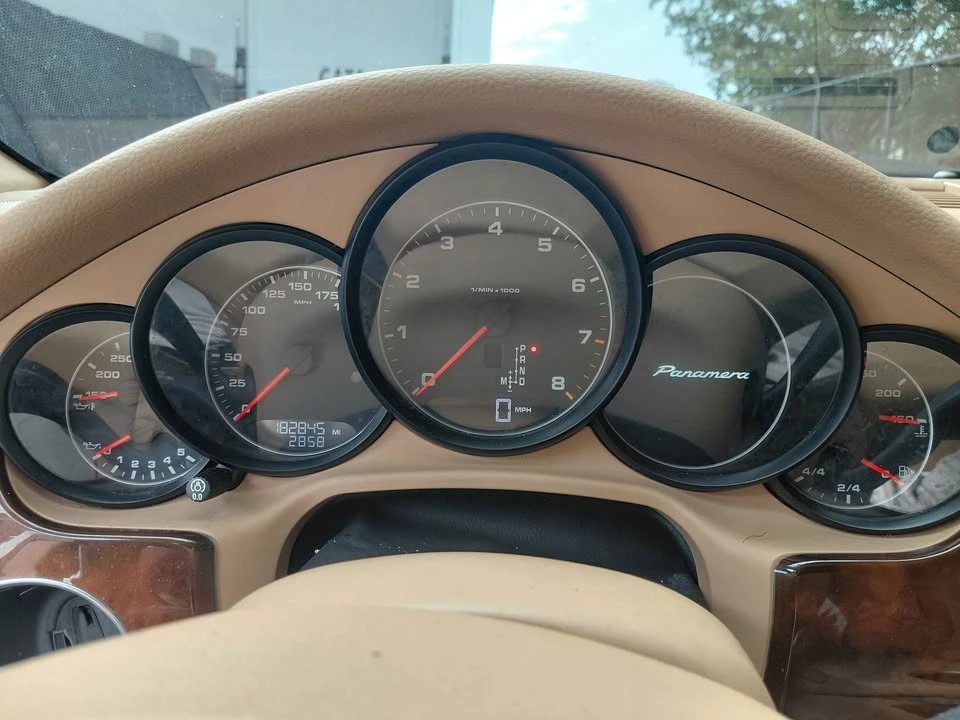 2012 Porsche 970 Panamera - Image 7 of 11