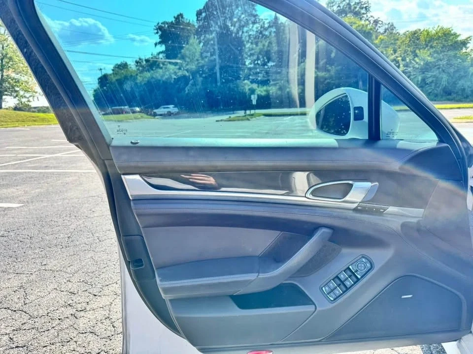 2012 Porsche 970 Panamera - Image 11 of 14