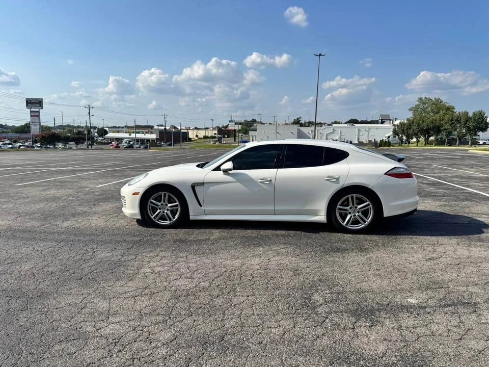 2012 Porsche 970 Panamera - Image 2 of 14