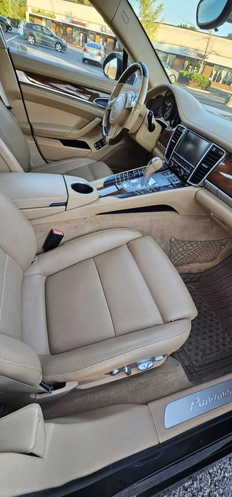 2012 Porsche 970 Panamera - Image 11 of 17