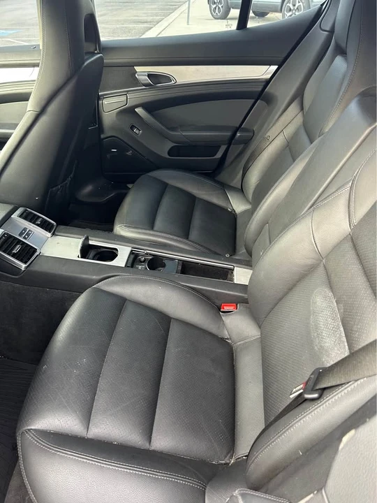 2012 Porsche 970 Panamera 4S - Image 6 of 10