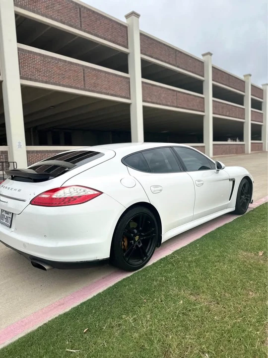 2012 Porsche 970 Panamera 4S - Image 3 of 5