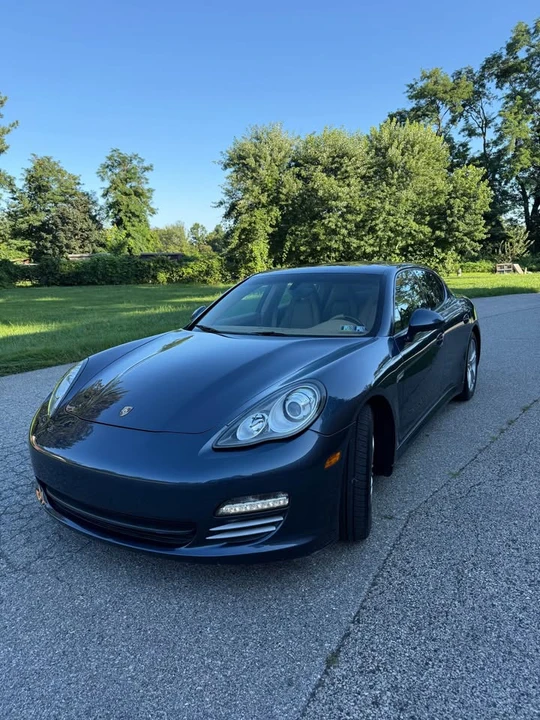 2012 Porsche 970 Panamera - Image 2 of 18