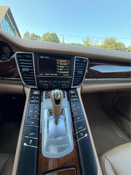2012 Porsche 970 Panamera - Image 11 of 18