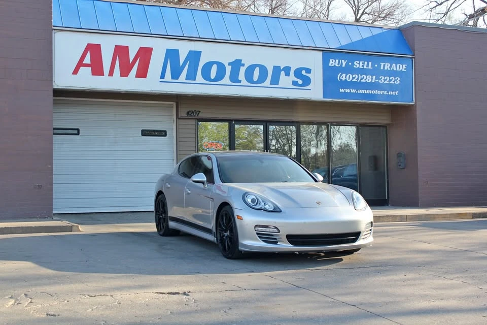 2012 Porsche 970 Panamera - Image 2 of 21