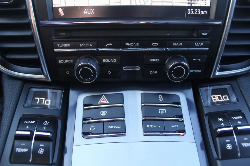 2012 Porsche 970 Panamera - Image 18 of 21