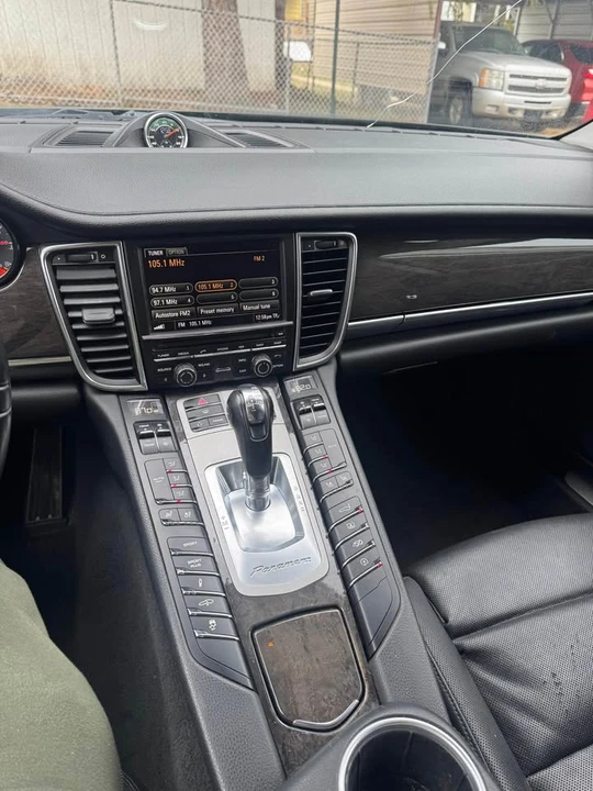 2012 Porsche 970 Panamera 4S - Image 3 of 8