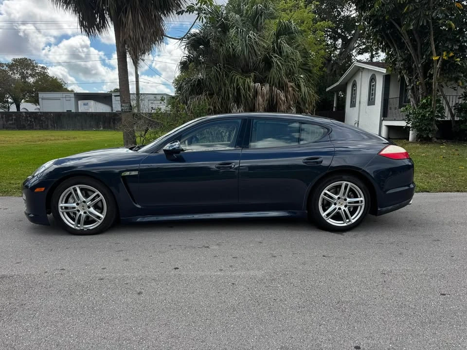 2012 Porsche 970 Panamera - Image 6 of 10