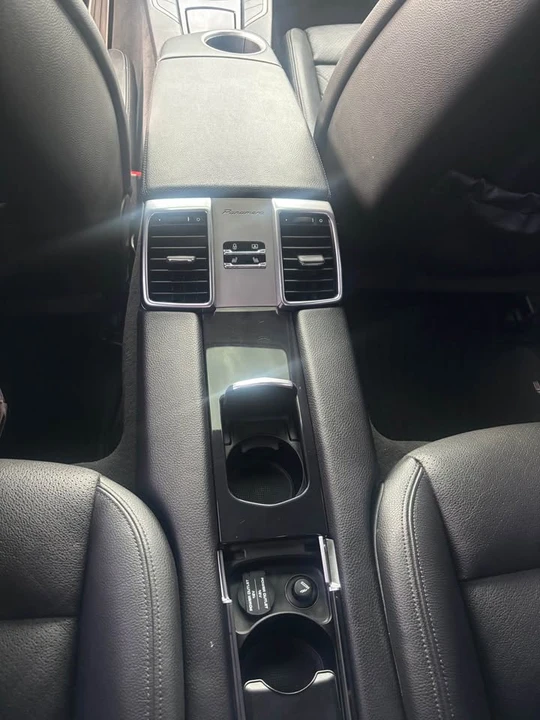 2012 Porsche 970 Panamera - Image 11 of 17