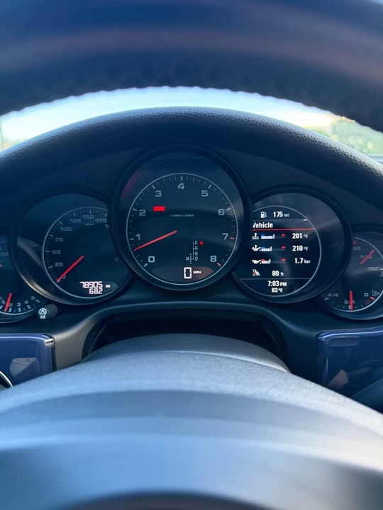2012 Porsche 970 Panamera - Image 9 of 20