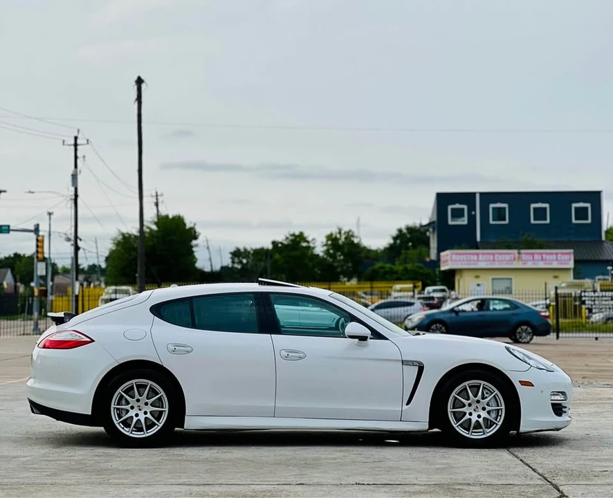 2012 Porsche 970 Panamera - Image 8 of 20