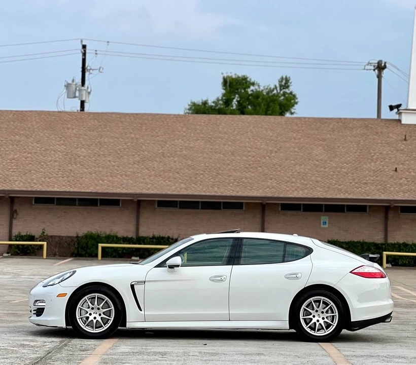 2012 Porsche 970 Panamera - Image 7 of 20