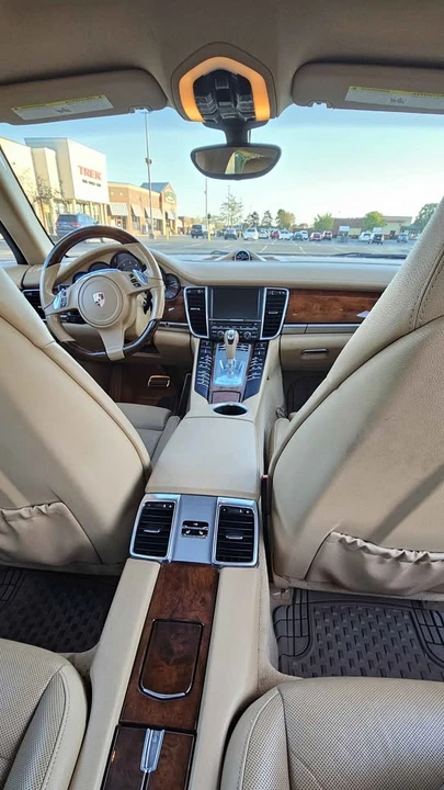 2012 Porsche 970 Panamera - Image 15 of 20