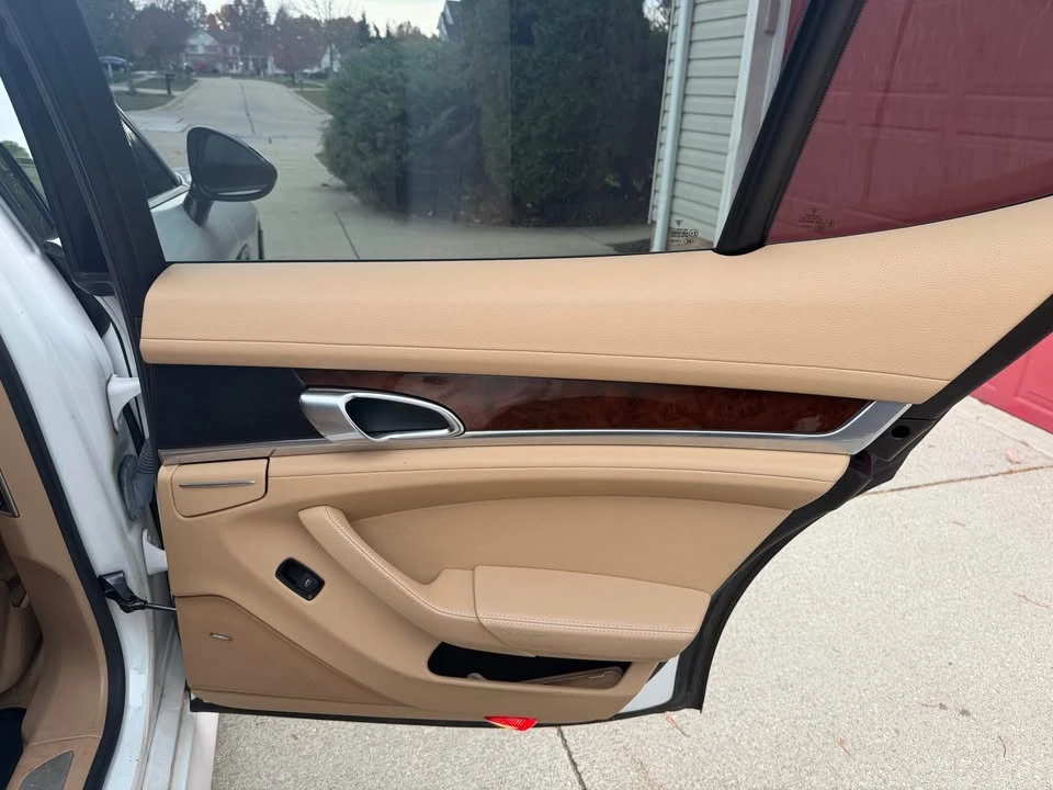 2012 Porsche 970 Panamera 4S - Image 8 of 17
