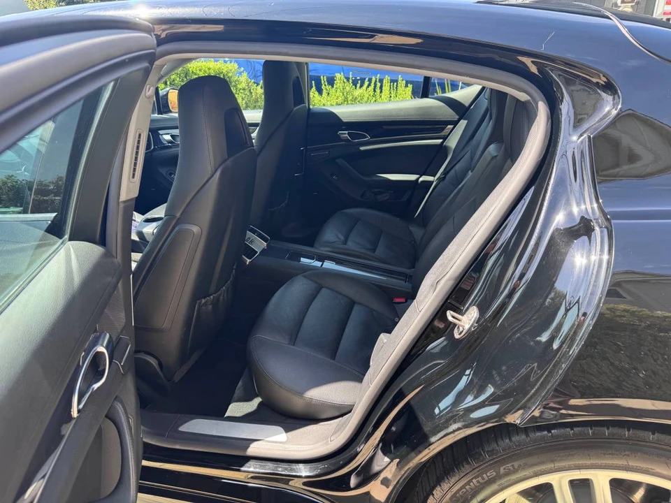 2012 Porsche 970 Panamera - Image 17 of 22