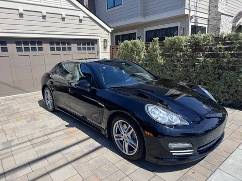 2012 Porsche Panamera 4