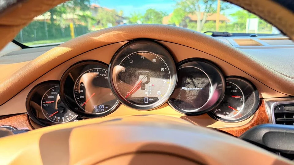 2012 Porsche 970 Panamera - Image 6 of 11