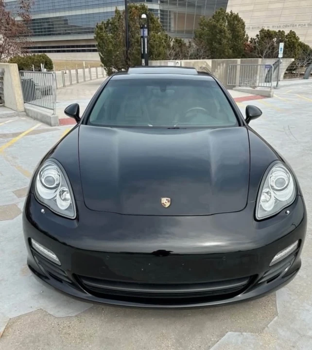 2012 Porsche 970 Panamera 4S - Image 2 of 8