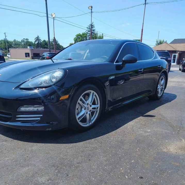 2012 Porsche 970 Panamera 4S - Image 2 of 20