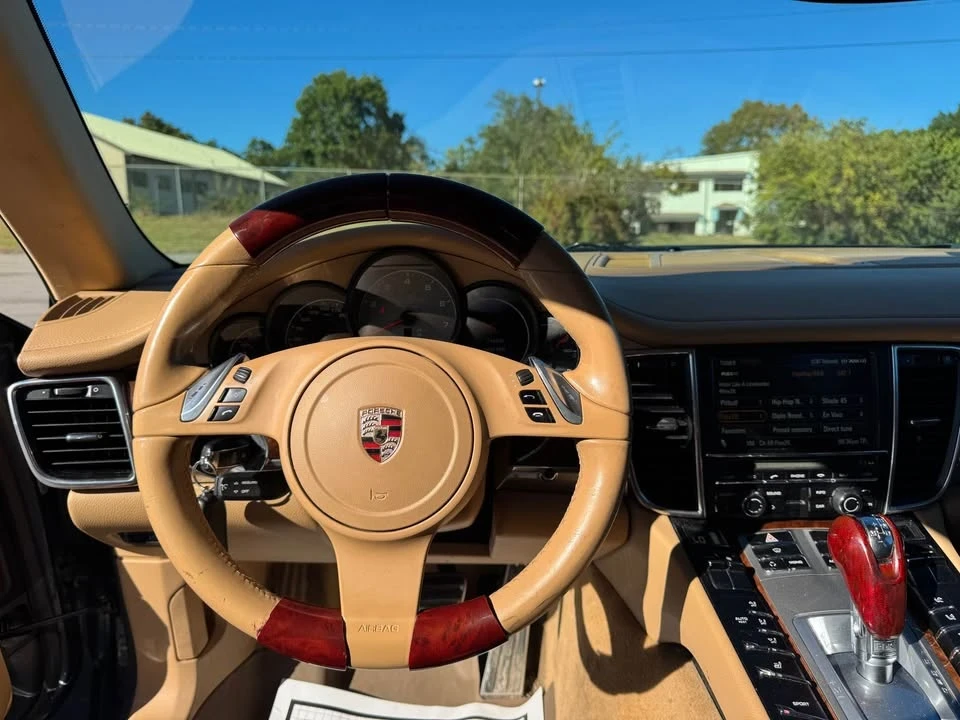 2012 Porsche 970 Panamera 4S - Image 9 of 18