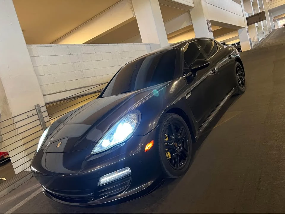2012 Porsche 970 Panamera 4S - Image 14 of 19