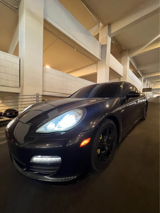 2012 Porsche 970 Panamera 4S - Image 17 of 19