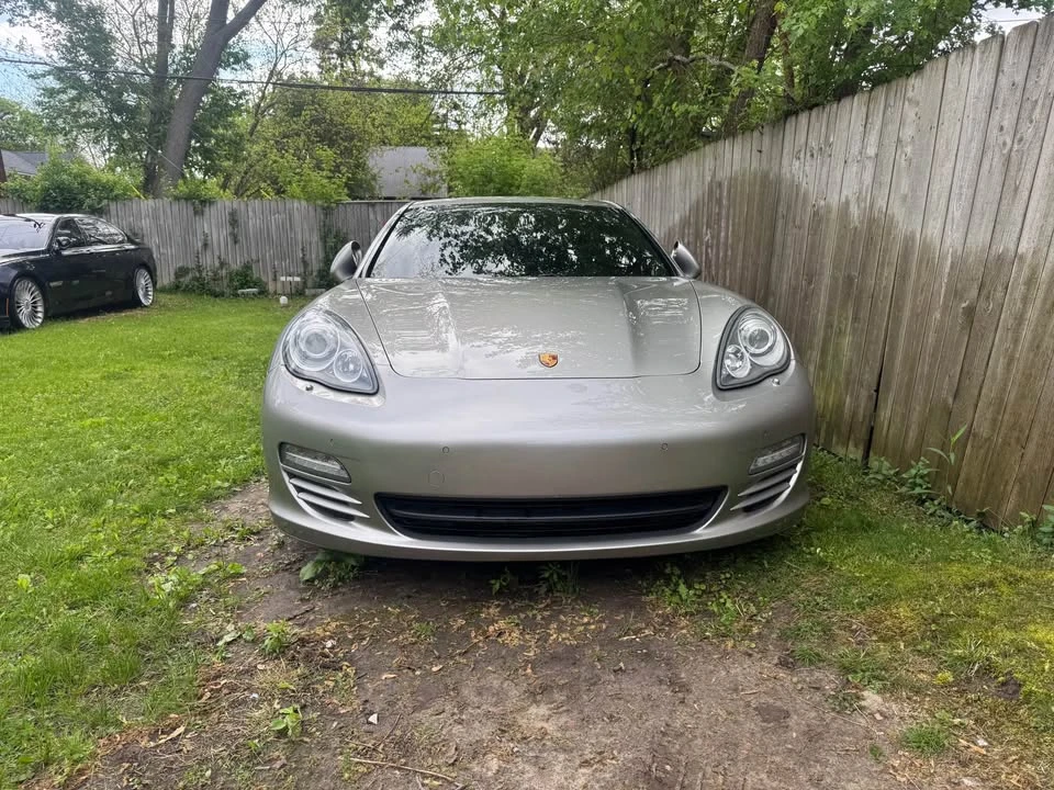2012 Porsche 970 Panamera 4S - Image 4 of 4