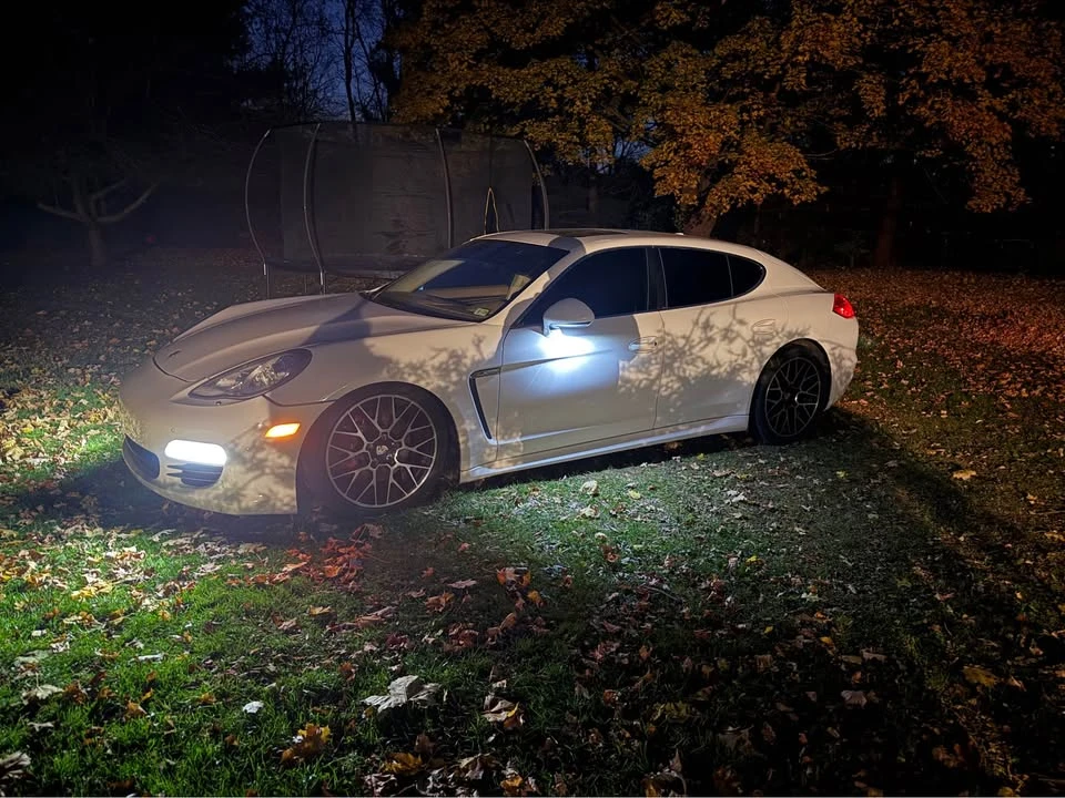 2012 Porsche 970 Panamera 4S - Image 11 of 19