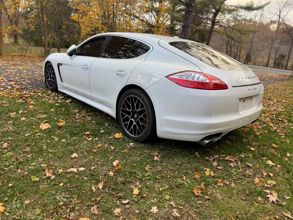 2012 Porsche 970 Panamera 4S - Image 4 of 15