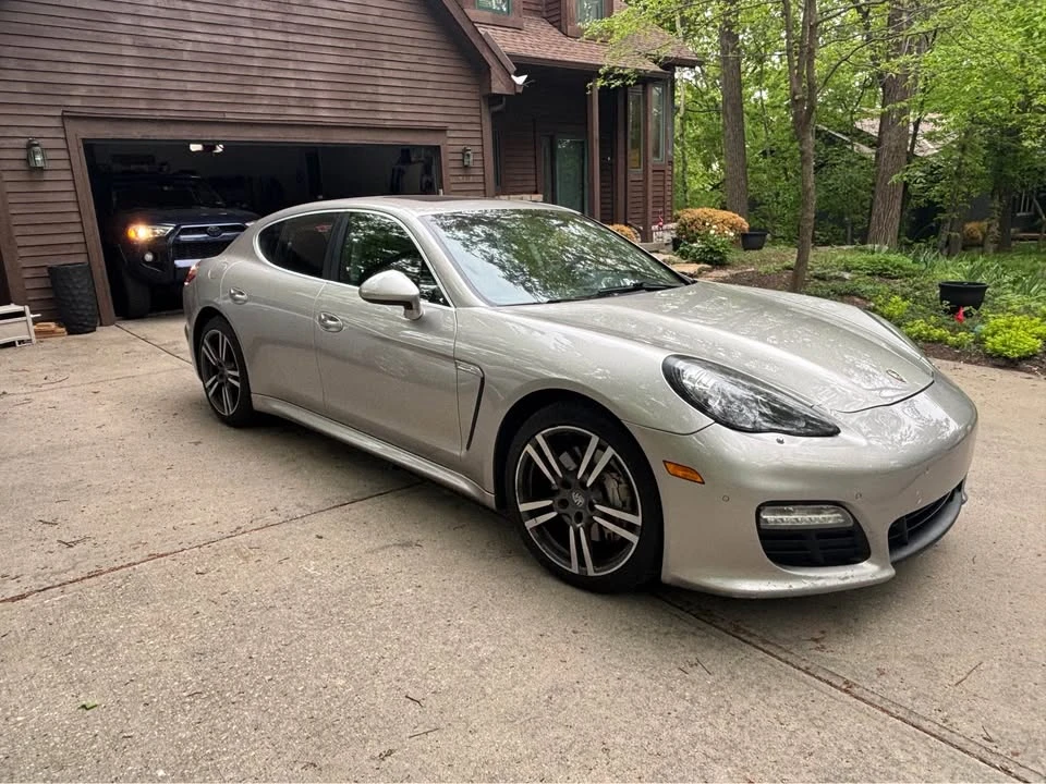 2012 Porsche 970 Panamera 4S - Image 4 of 11
