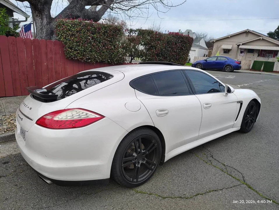 2012 Porsche 970 Panamera 4S - Image 2 of 6