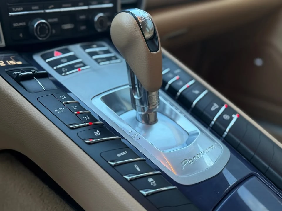 2012 Porsche 970 Panamera - Image 11 of 14