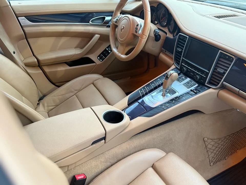 2012 Porsche 970 Panamera - Image 7 of 14