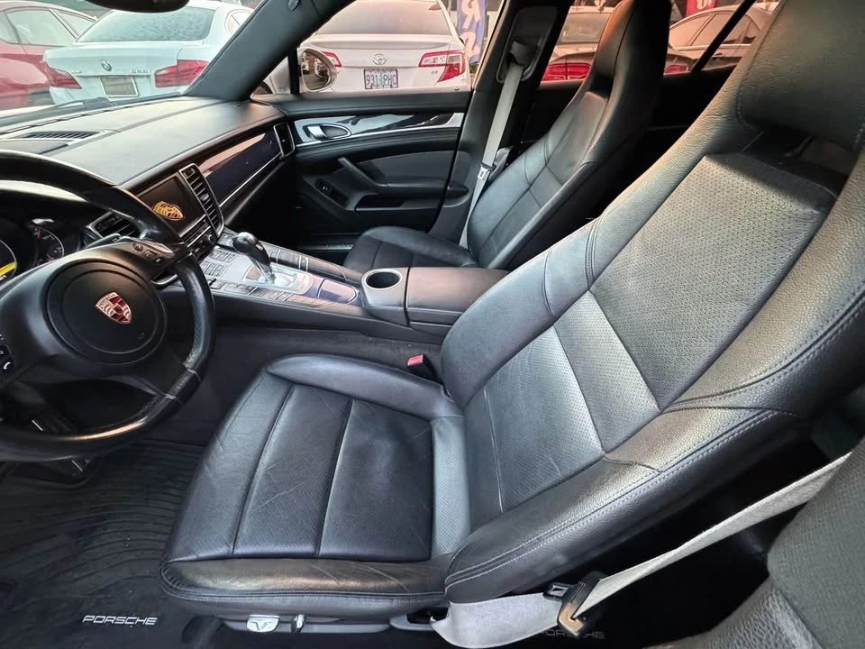 2012 Porsche 970 Panamera - Image 2 of 8