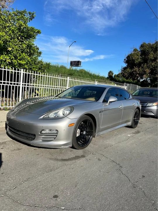 2012 Porsche 970 Panamera - Image 2 of 6