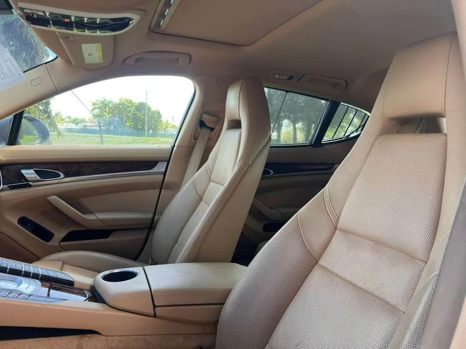 2012 Porsche 970 Panamera S - Image 7 of 8