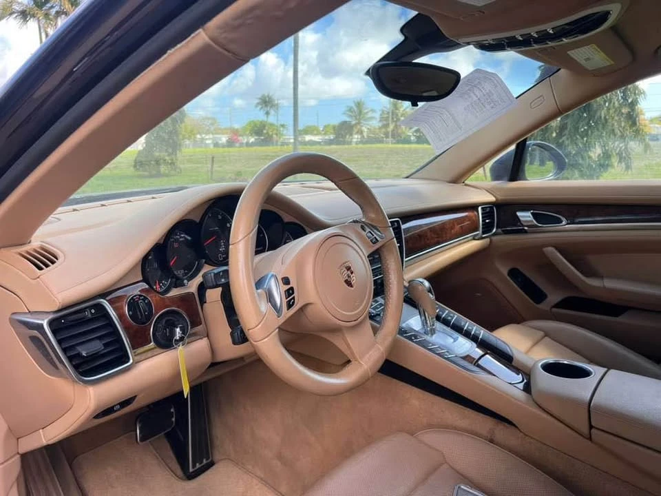 2012 Porsche 970 Panamera S - Image 6 of 8