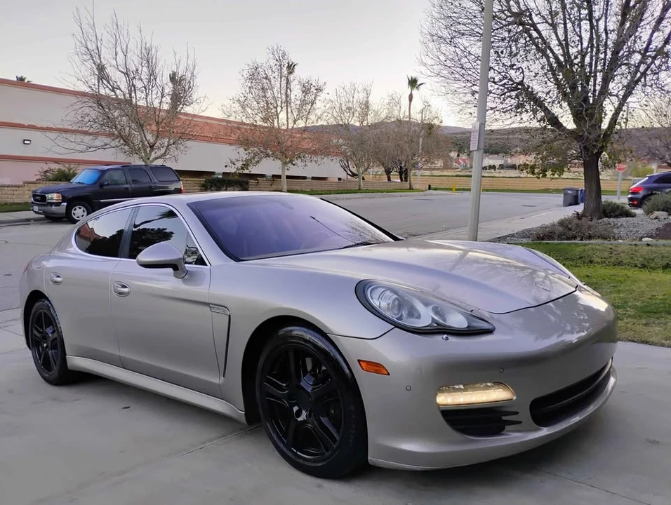 2012 Porsche 970 Panamera S - Image 3 of 6