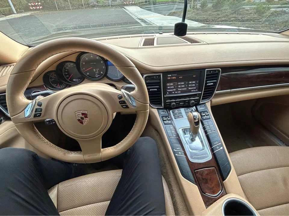 2012 Porsche 970 Panamera - Image 10 of 11