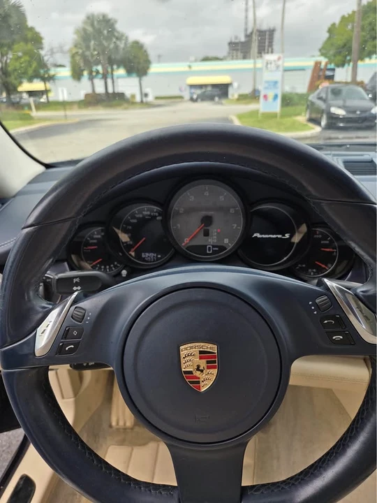 2012 Porsche 970 Panamera - Image 19 of 19