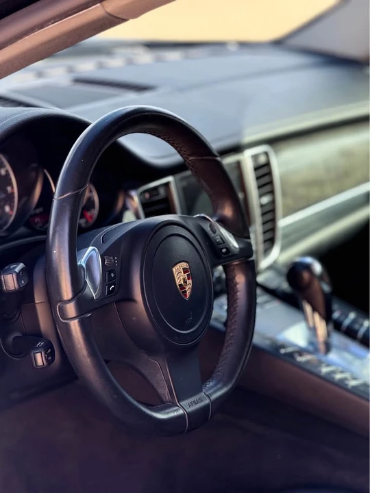 2012 Porsche 970 Panamera - Image 7 of 11
