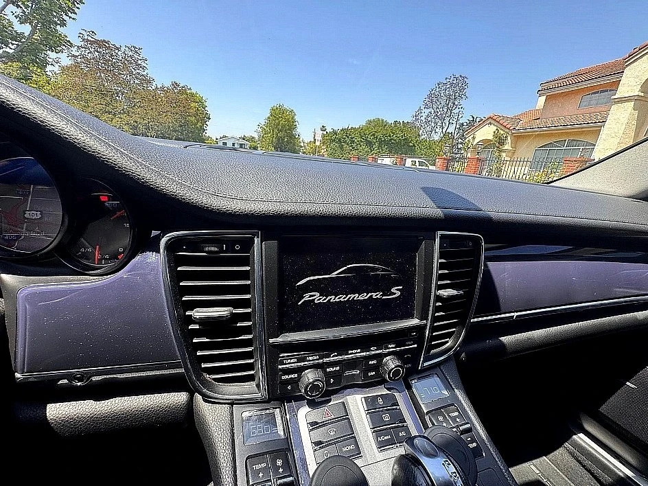 2012 Porsche 970 Panamera S - Image 17 of 20